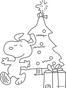 Snoopy and Woodstock on Christmas tree with present Coloring Page